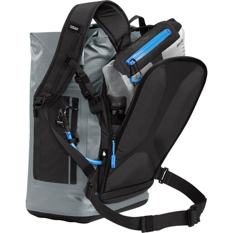 Load image into Gallery viewer, Camelbak Chillbak 30L Soft Cooler Back Pack w 6L Fusion Resevoir
