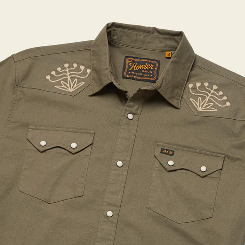 Load image into Gallery viewer, Howler Brothers Crosscut Deluxe Snapshirt - Ocahui
