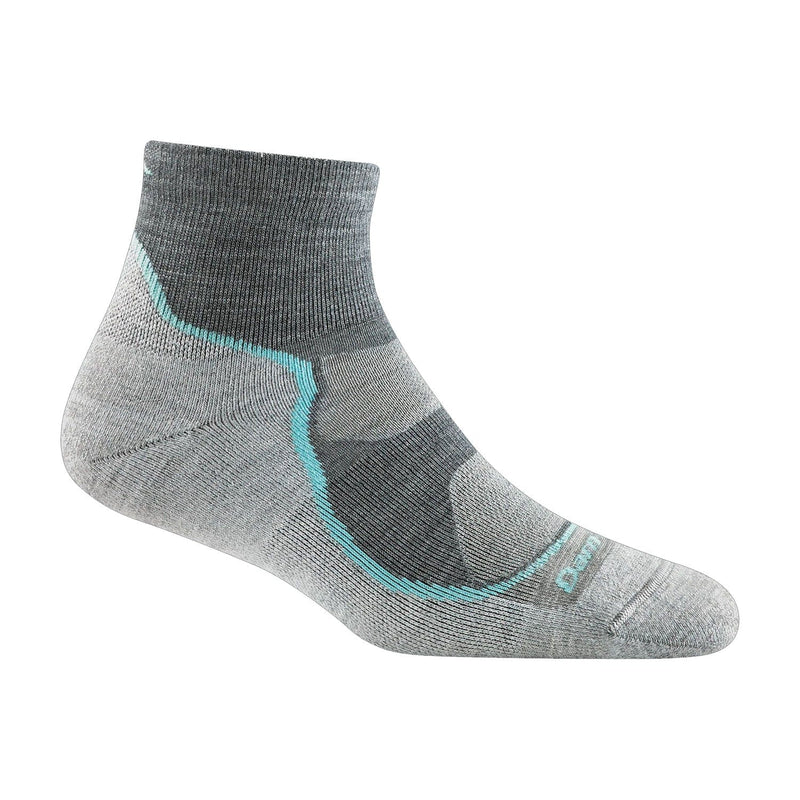Load image into Gallery viewer, Darn Tough Women&#39;s Light Hiker Quarter Lightweight Hiking Sock with Cushion
