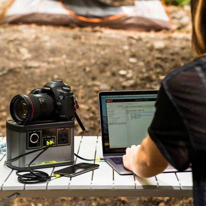 Load image into Gallery viewer, Goal Zero Yeti 200X Portable Power Station
