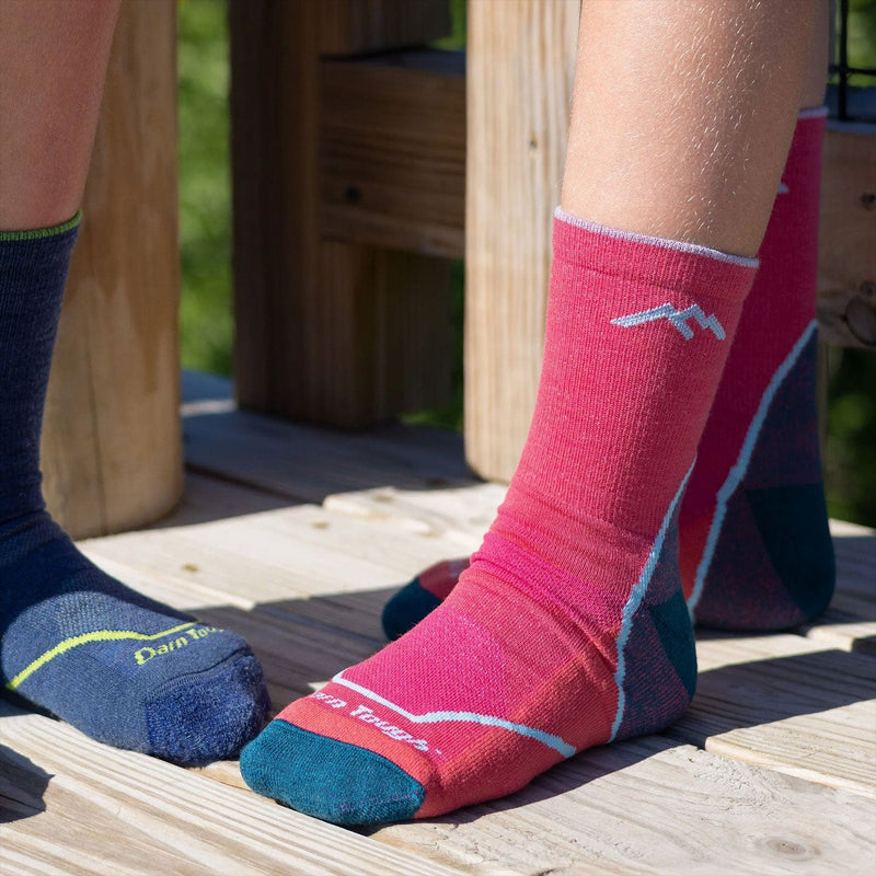 Load image into Gallery viewer, Darn Tough Micro Crew Lightweight With Cushion Kids&#39; Hiking Socks
