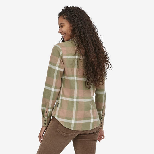 Patagonia Womens Long Sleeve Organic Cotton Midweight Fjord Flannel Shirt