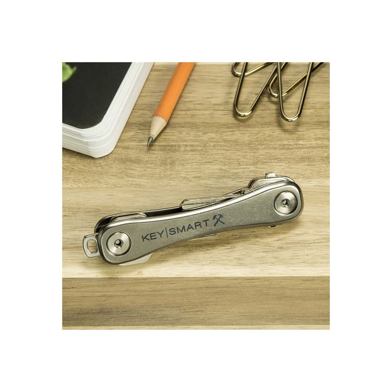 Load image into Gallery viewer, KeySmart Rugged Compact Key Holder
