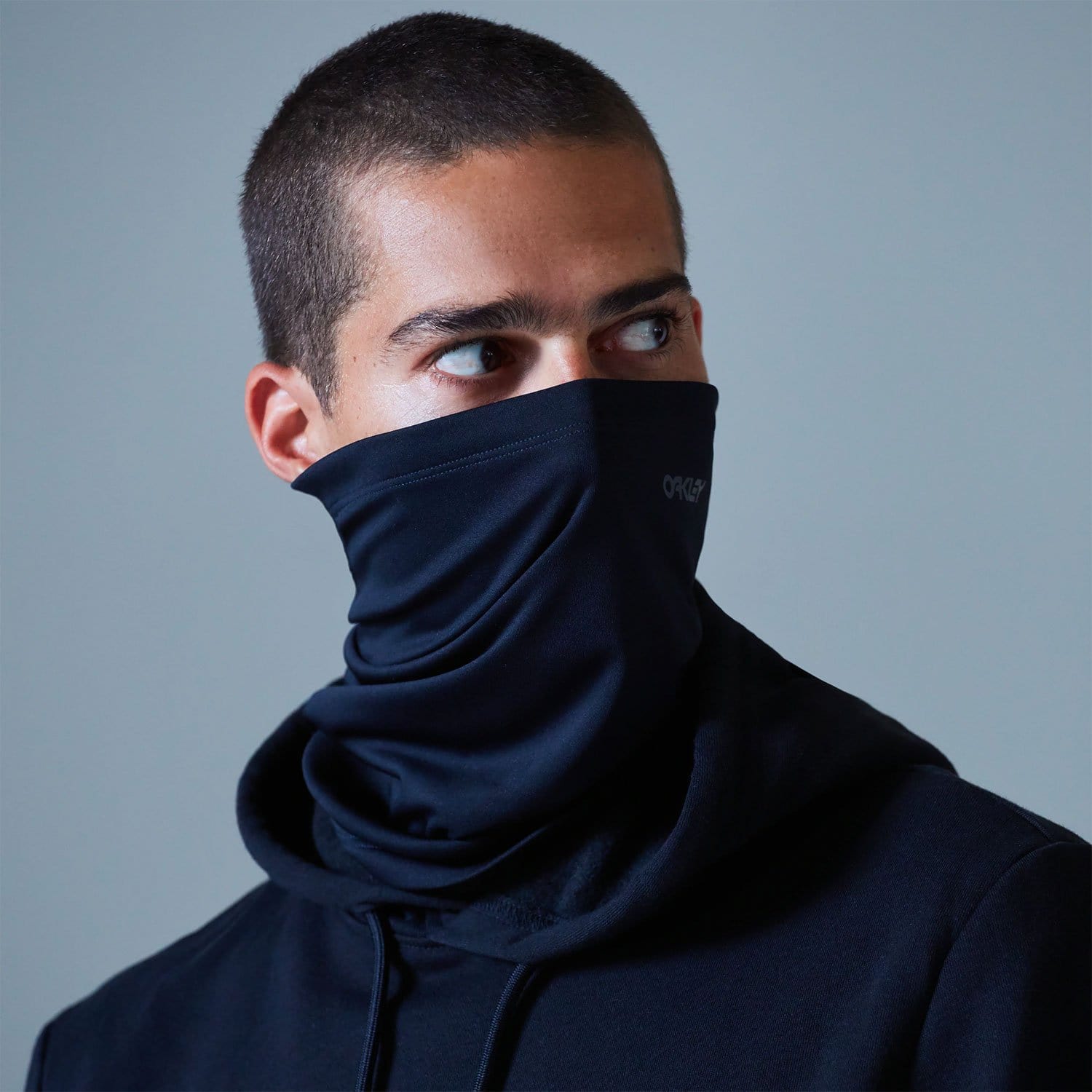 Oakley Neck Gaiter – Campmor